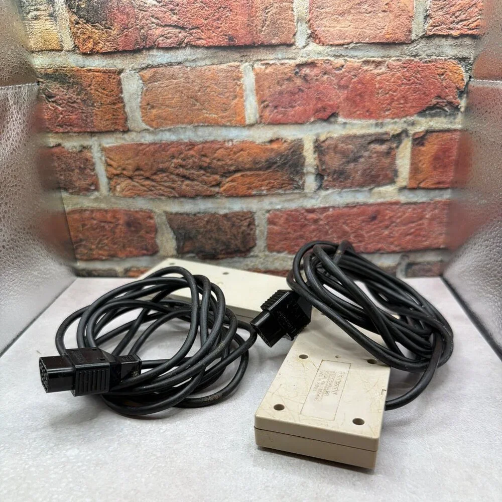 Nintendo NES Original Controllers Wired 7-Pin Plug Retro Gaming NOT TESTED